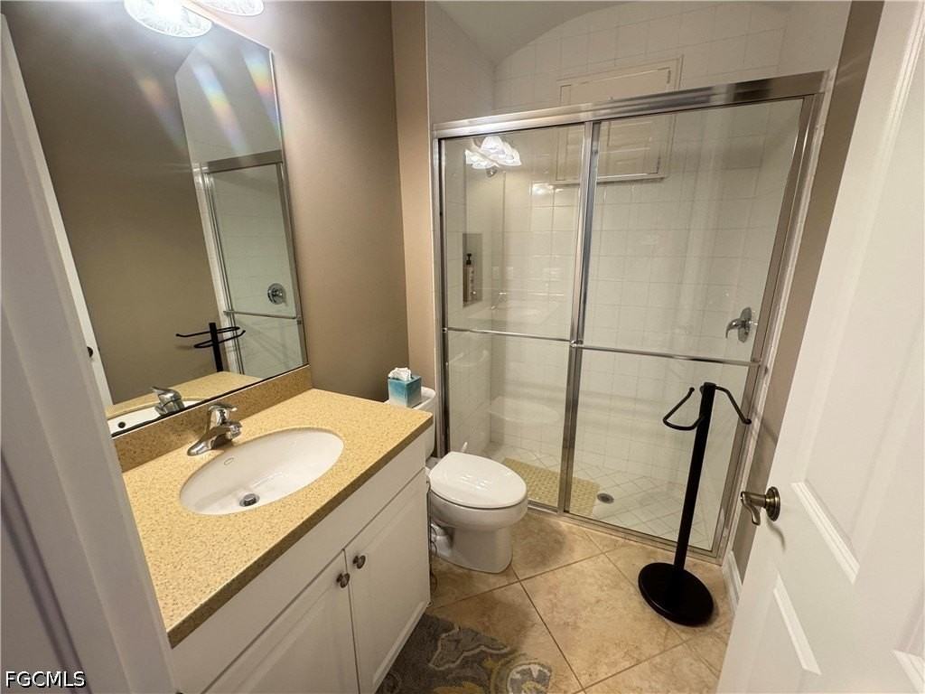 11848 Rosalinda Ct - Photo 7 of 46