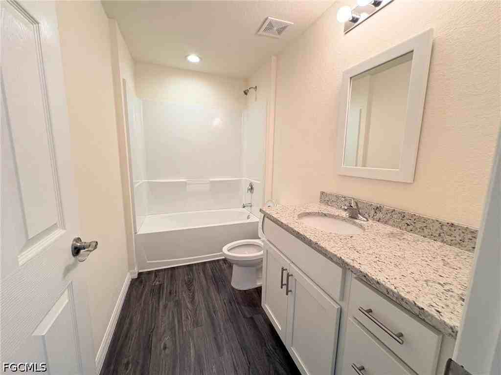 7002 Waldo Cir - Photo 7 of 8