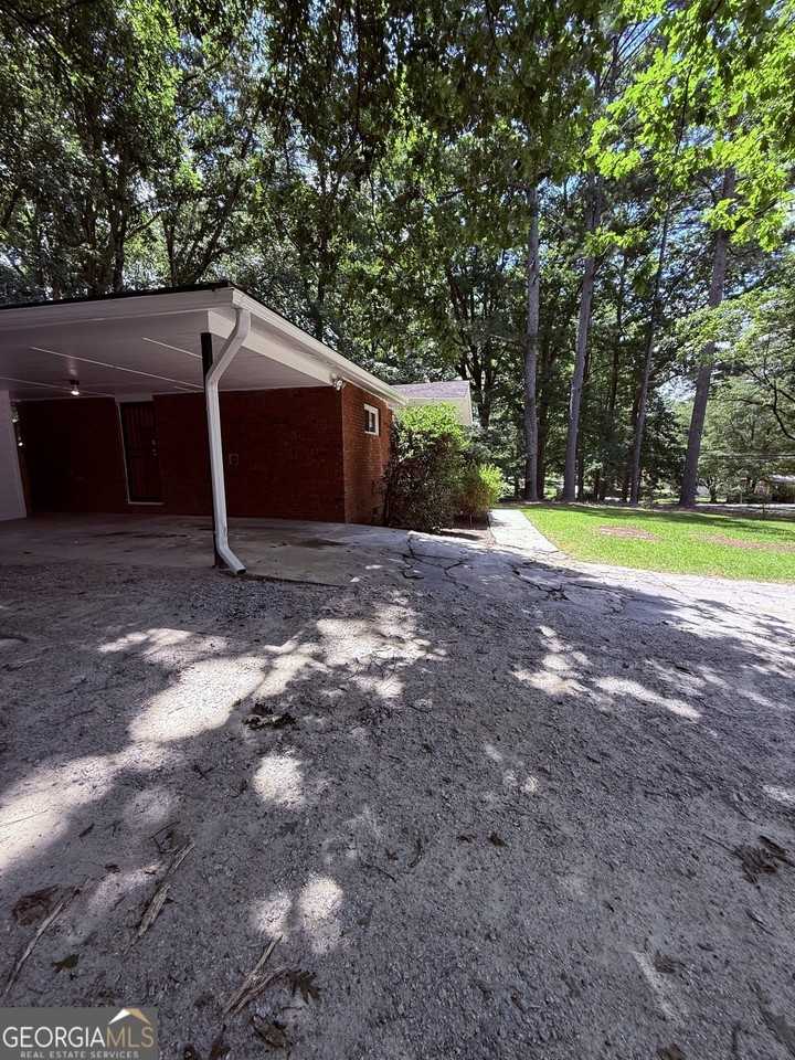 317 Hilltop Circle Ext Sw - Photo 5 of 24