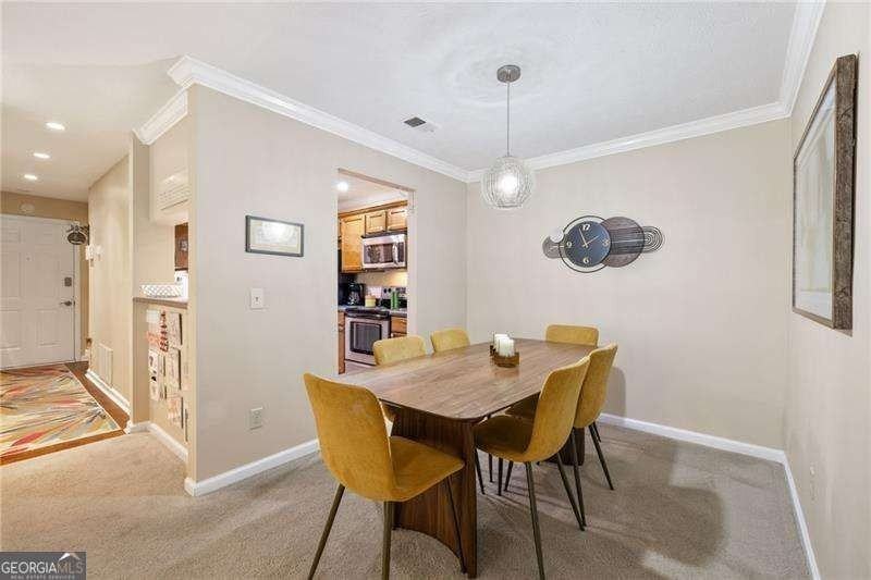 525 Warm Springs Cir - Photo 6 of 27