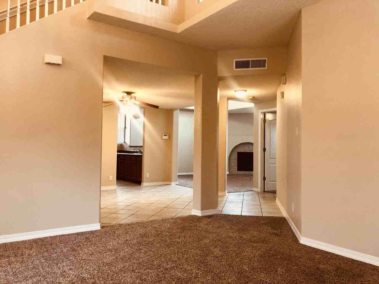 3016 Tierra Cuervo Dr - Photo 3 of 14
