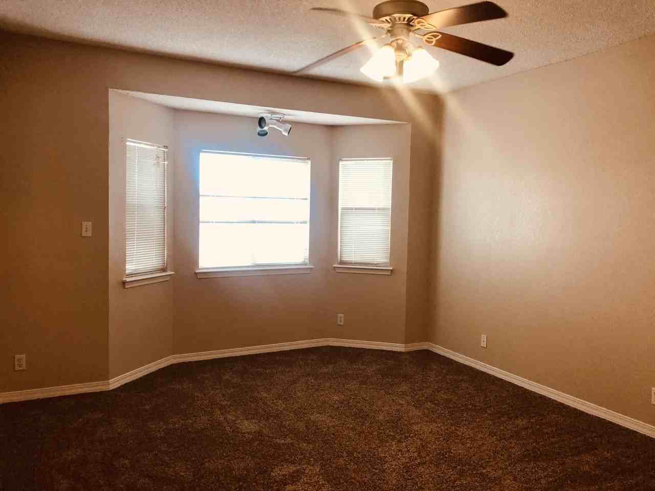 3016 Tierra Cuervo Dr - Photo 5 of 14
