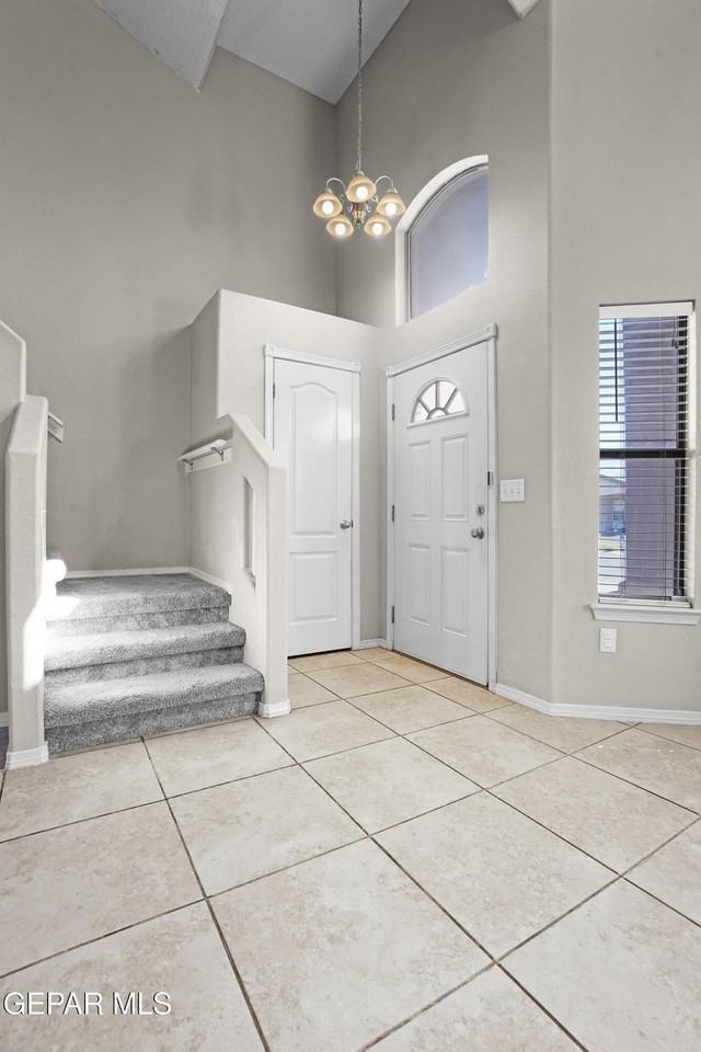 3261 Garden Point Dr - Photo 5 of 32