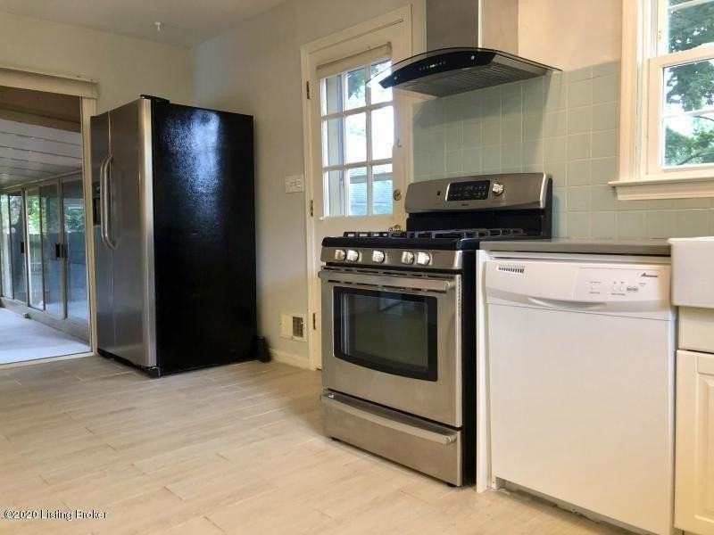 7319 Keisler Way - Photo 6 of 23