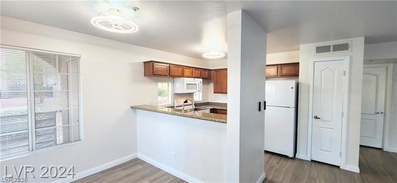 2121 Blue Breeze Dr #101 - Photo 6 of 24