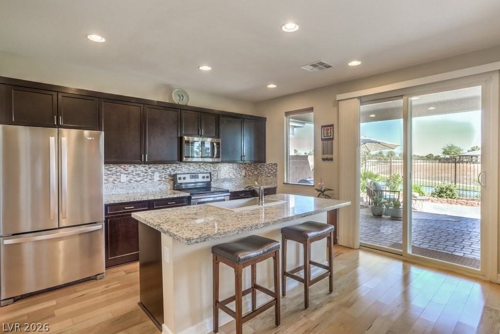 4763 E Beacon Ridge Dr - Photo 4 of 39