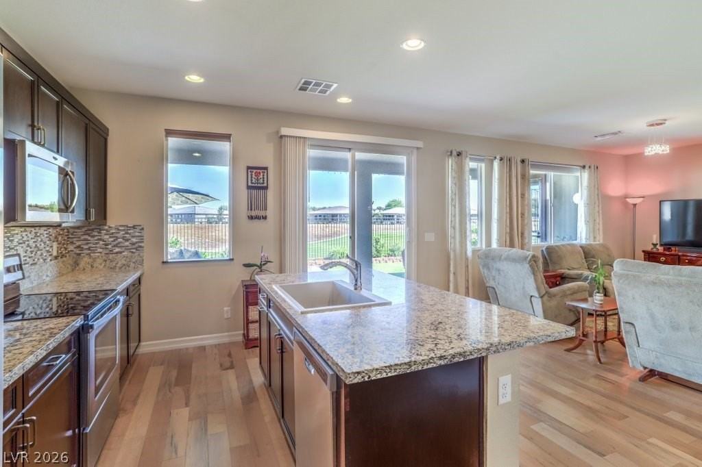 4763 E Beacon Ridge Dr - Photo 6 of 39