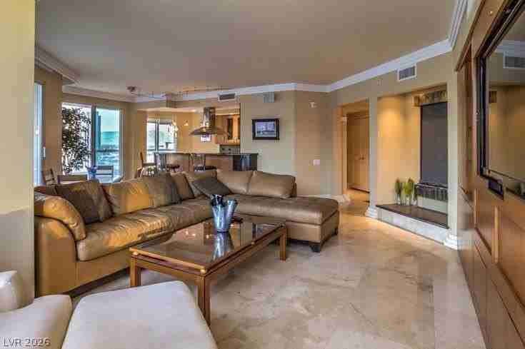 2747 Paradise Rd #1906 - Photo 5 of 42