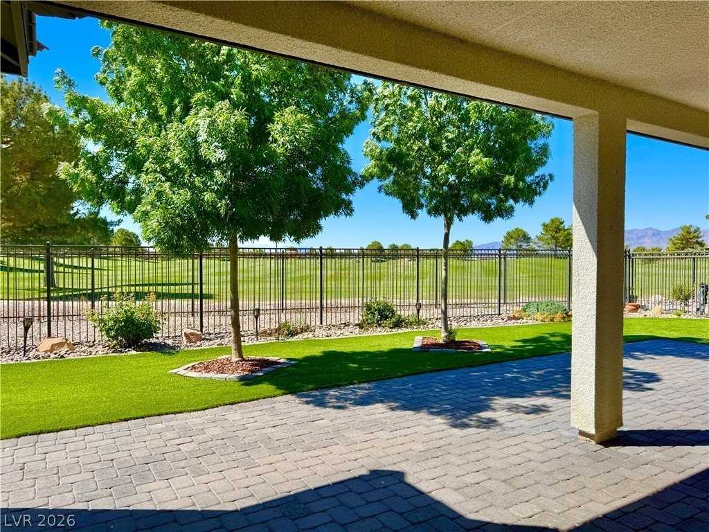 5025 E Beacon Ridge Dr - Photo 7 of 18