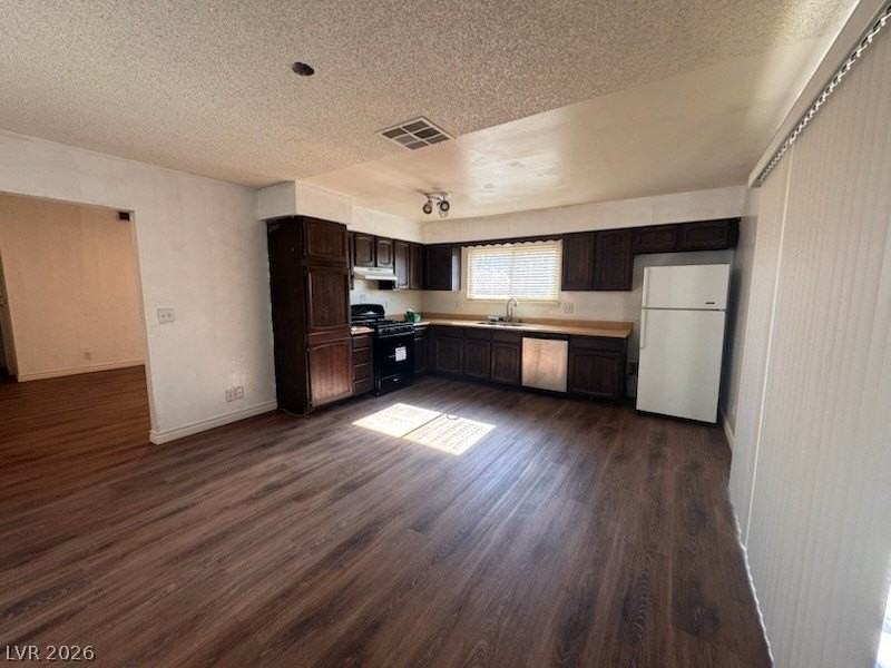 3001 King Midas Way - Photo 6 of 17