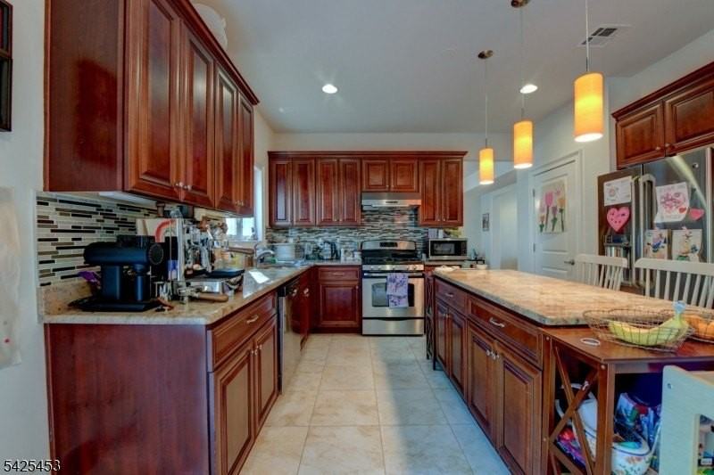 26 Pine Ln - Photo 6 of 24