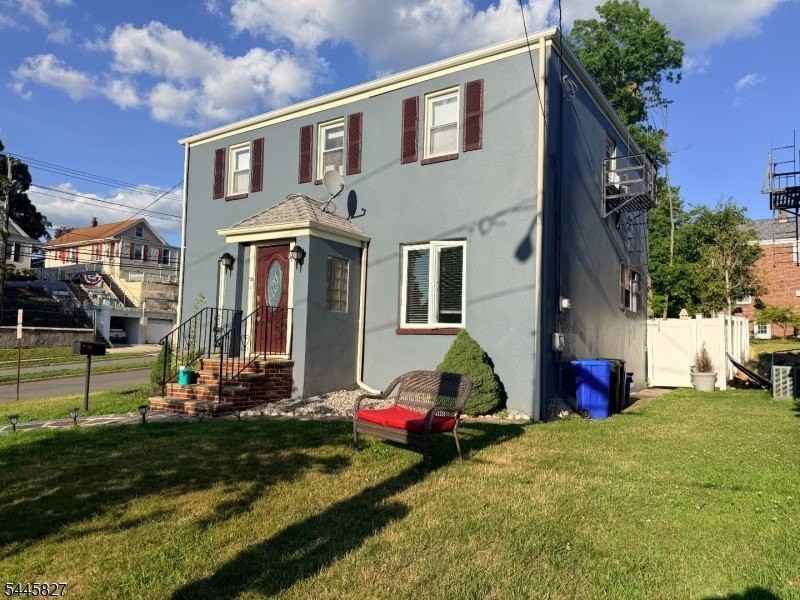 132 Belmohr St #1 - Photo 2 of 2