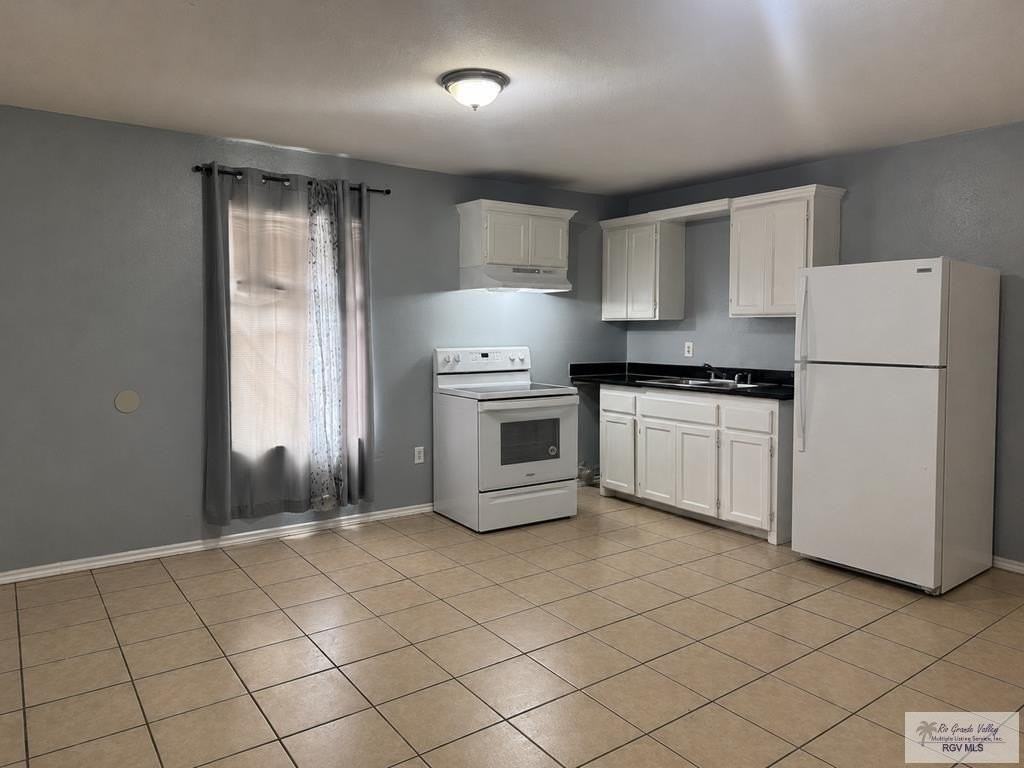 4717 Morningside Rd - Photo 3 of 13