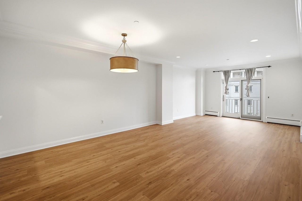 206 Shearwater Ct W #62 - Photo 6 of 33