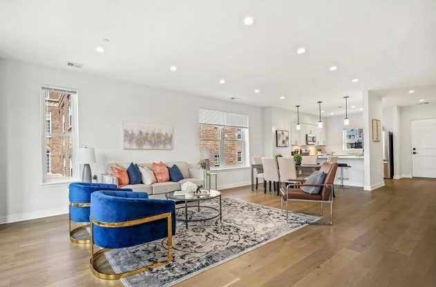 1023 Spring Rd Nw #1 - Photo 7 of 23