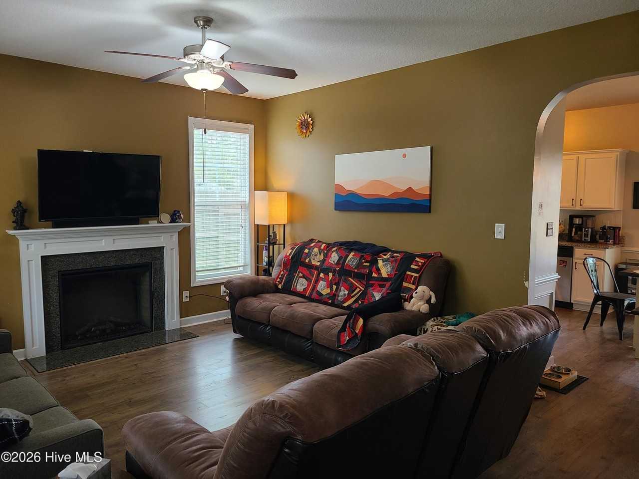 183 Pamlico Dr - Photo 4 of 31