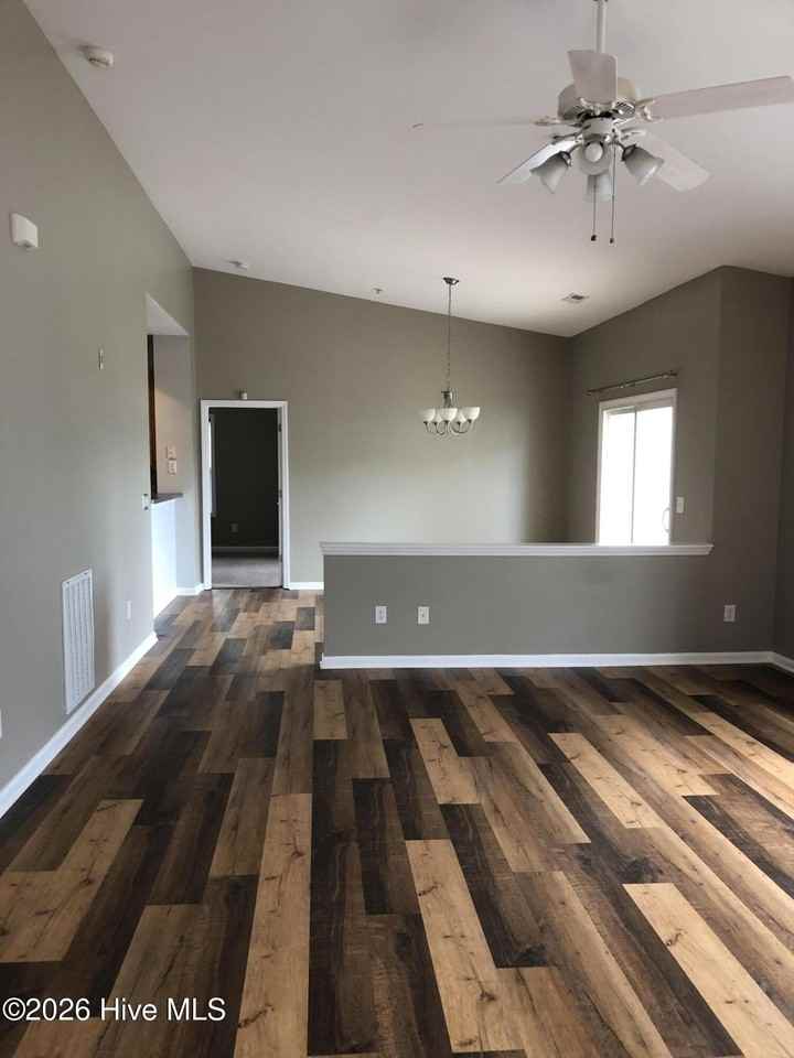 3810 River Front Pl #202 - Photo 4 of 19