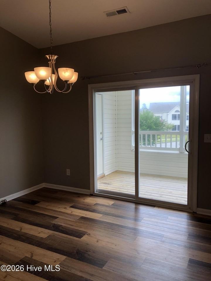3810 River Front Pl #202 - Photo 5 of 19