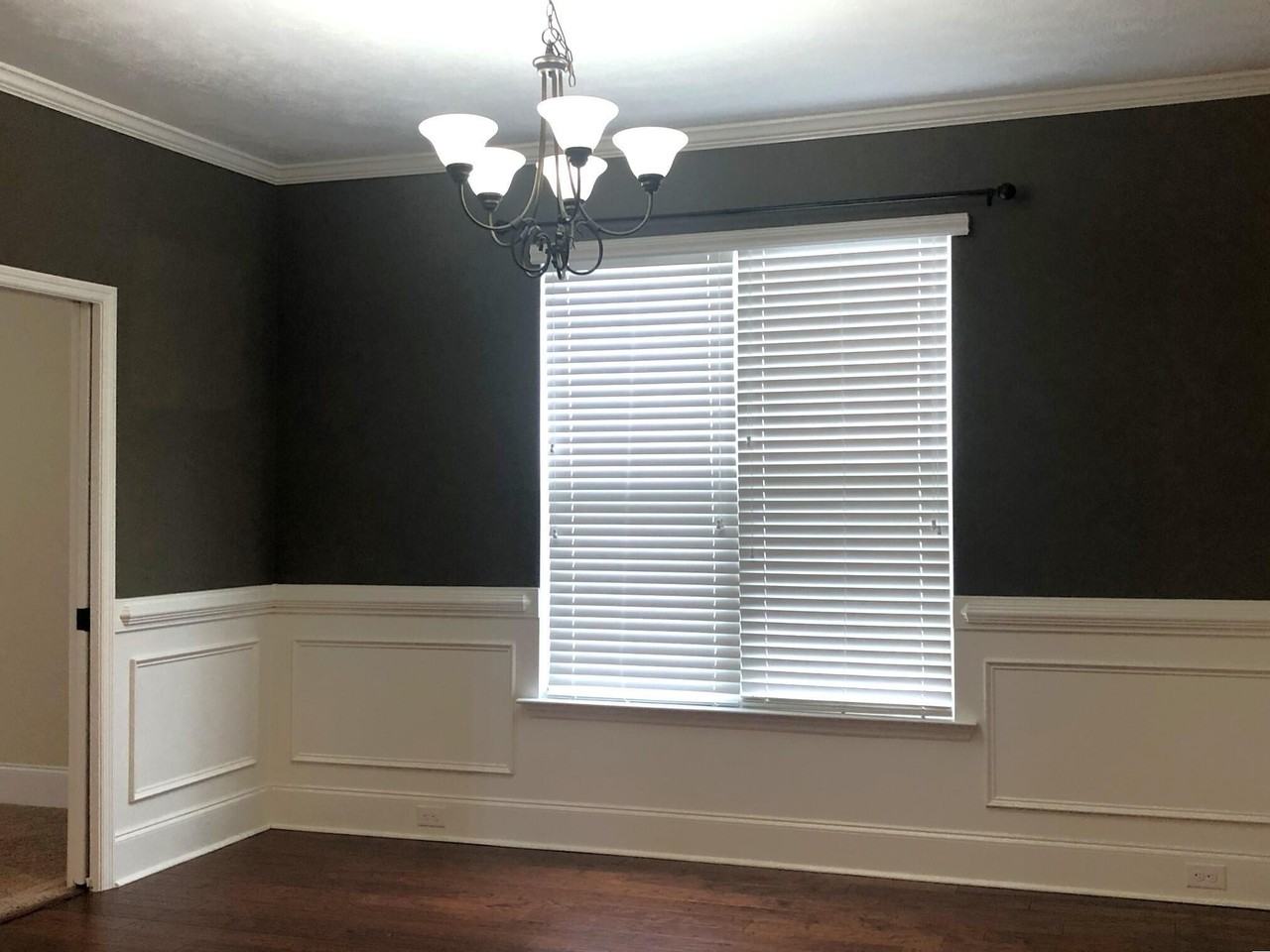 1806 Warwick St - Photo 5 of 24