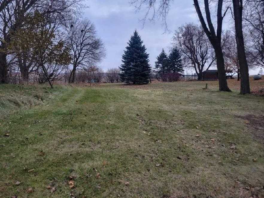 1478 195th Ave - Photo 2 of 8