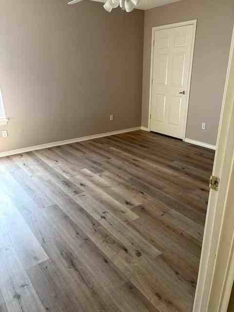 1306 Avenue F #A - Photo 5 of 6