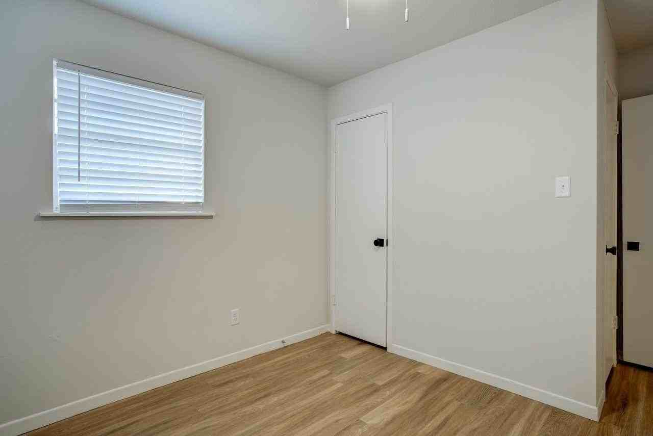 226 Hickory St #A - Photo 4 of 16