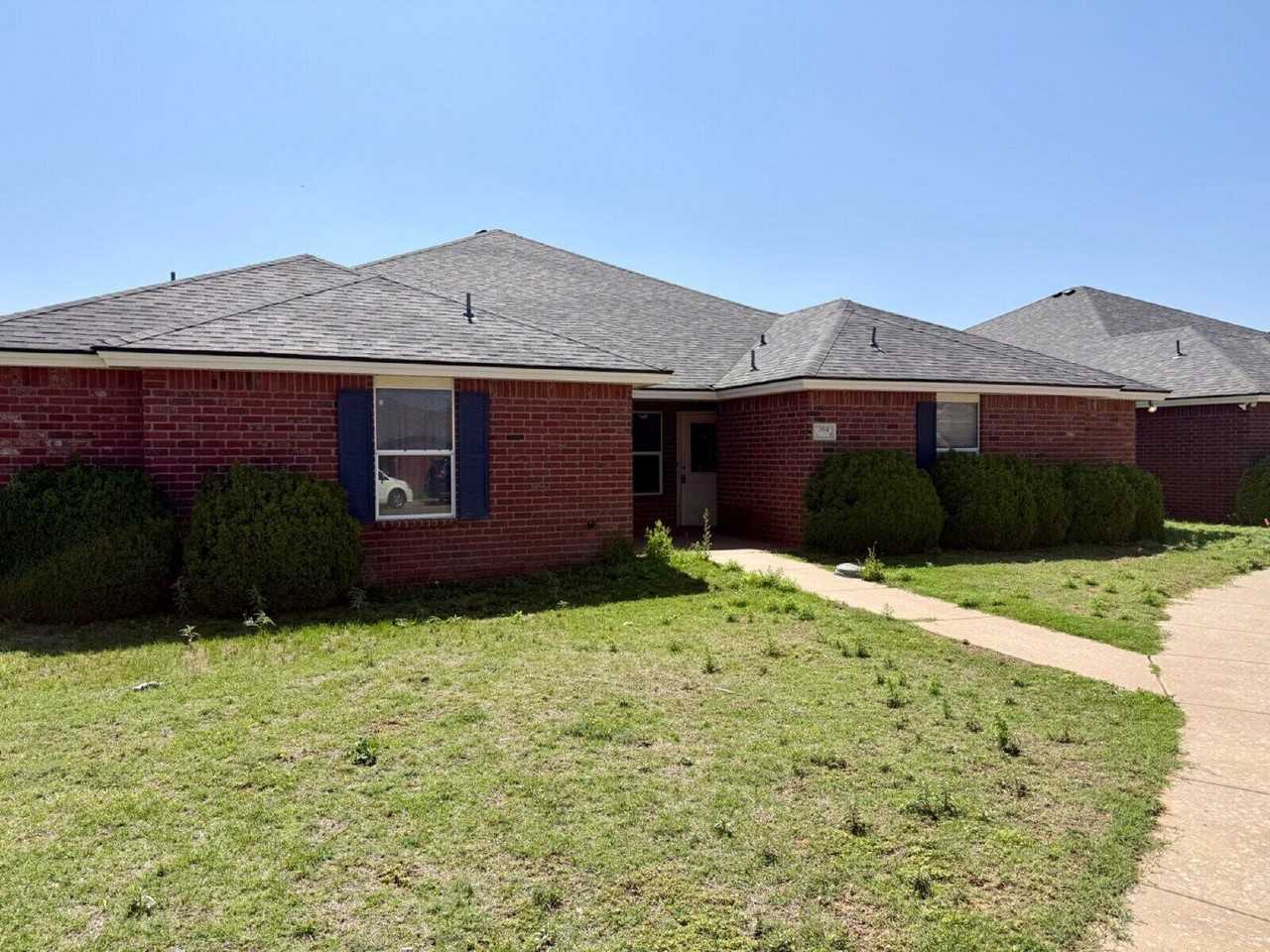 304 N Brentwood Ave #A