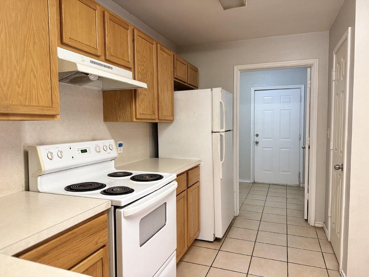 304 N Brentwood Ave #A - Photo 7 of 22