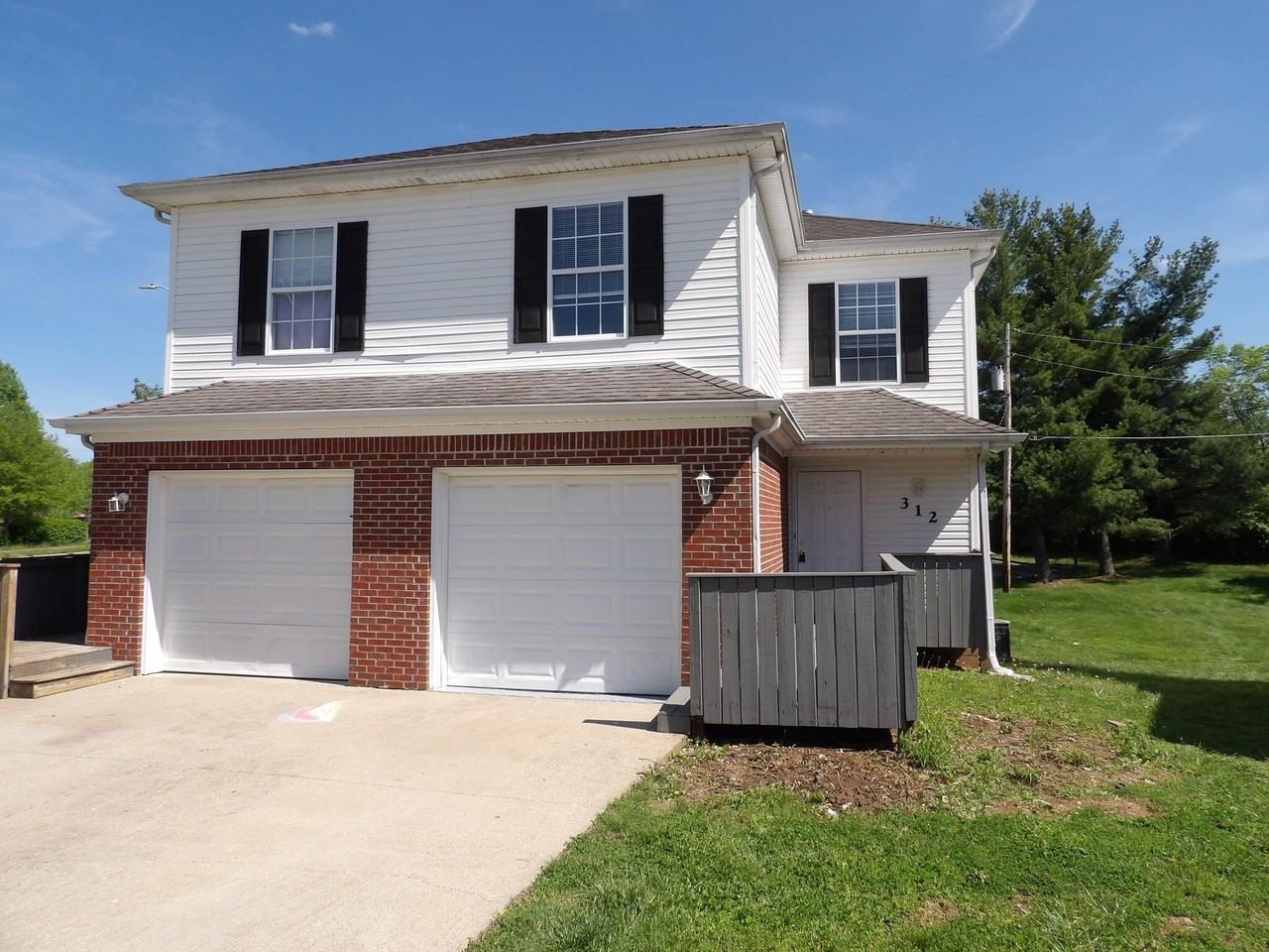 312 Bypass Plaza Dr - Photo 2 of 50