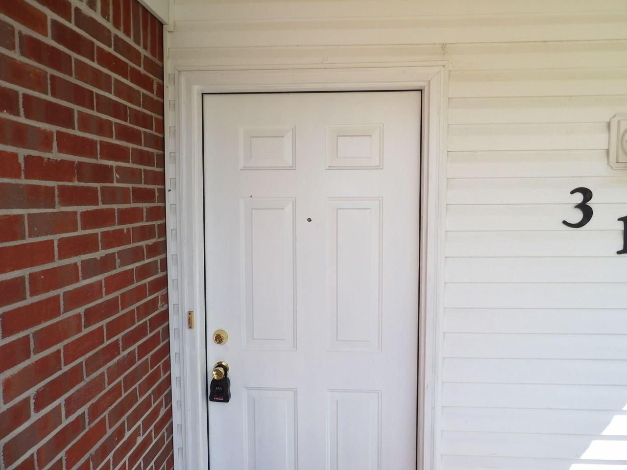 312 Bypass Plaza Dr - Photo 6 of 50