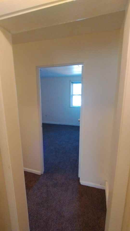 311 Highland Ave #313 - Photo 4 of 9
