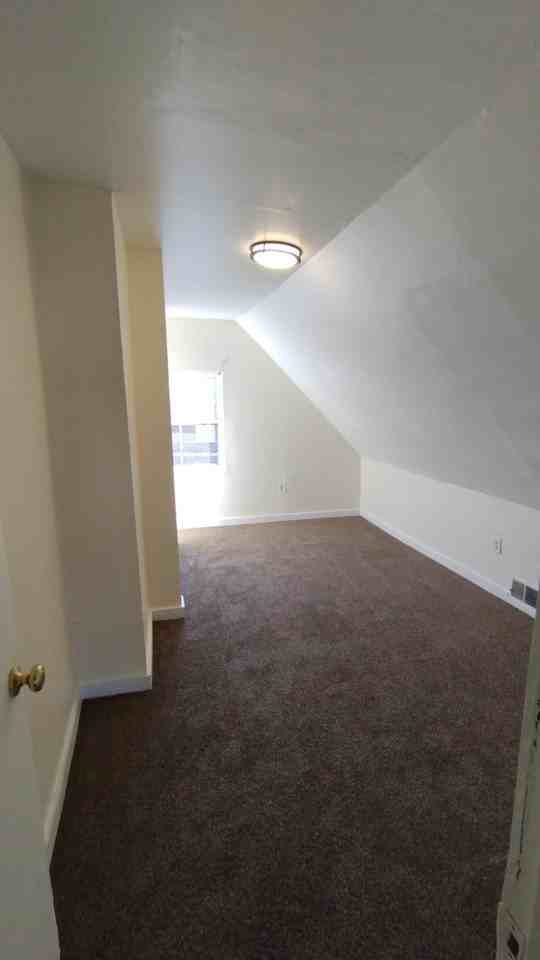 311 Highland Ave #313 - Photo 5 of 9