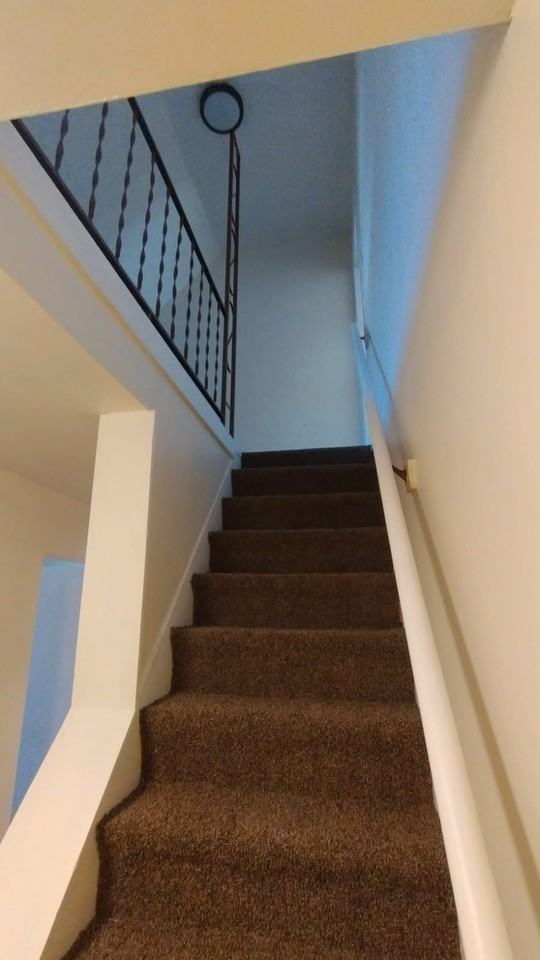 311 Highland Ave #313 - Photo 6 of 9