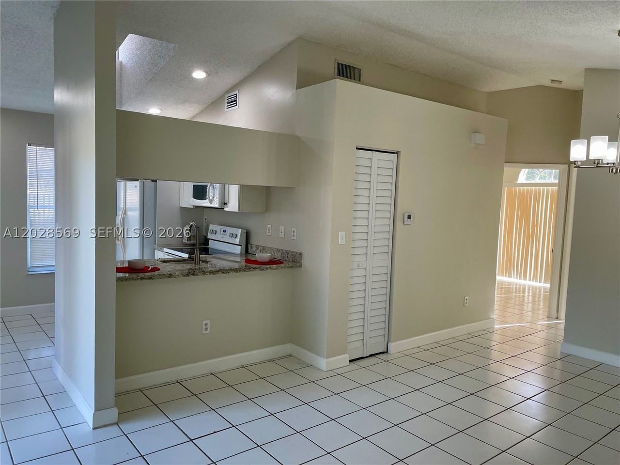 11050 Sw 152nd Ct - Photo 2 of 9