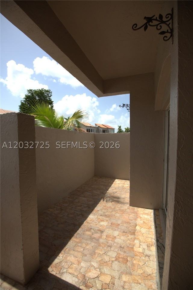 6475 Sw 129th Ave - Photo 7 of 42
