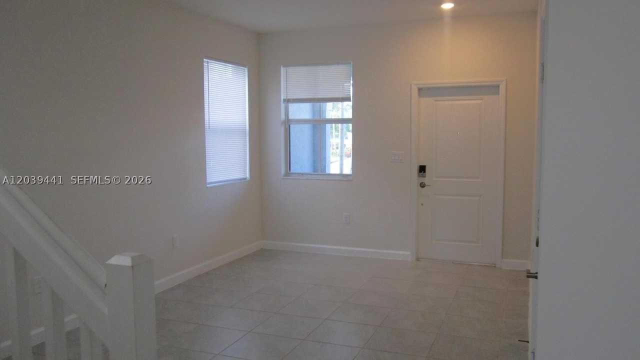 16225 Sw 288th Ter - Photo 2 of 21