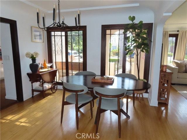 2421 French St - Photo 6 of 8