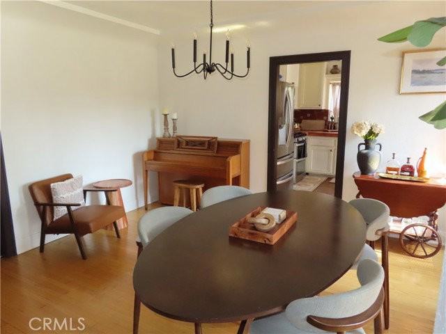 2421 French St - Photo 7 of 8