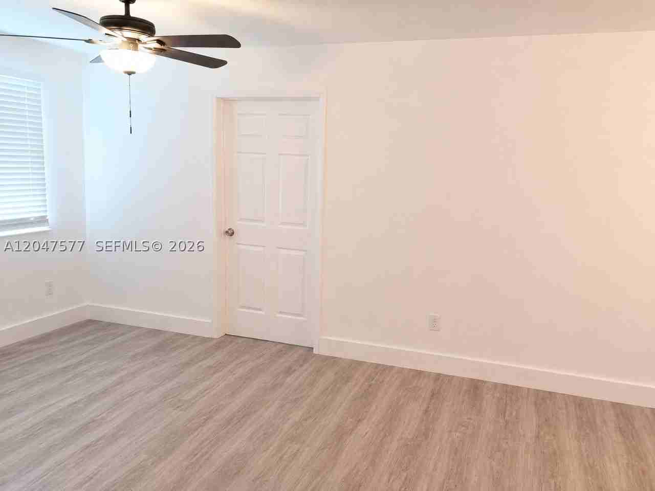10961 Sw 222nd Ter - Photo 4 of 14