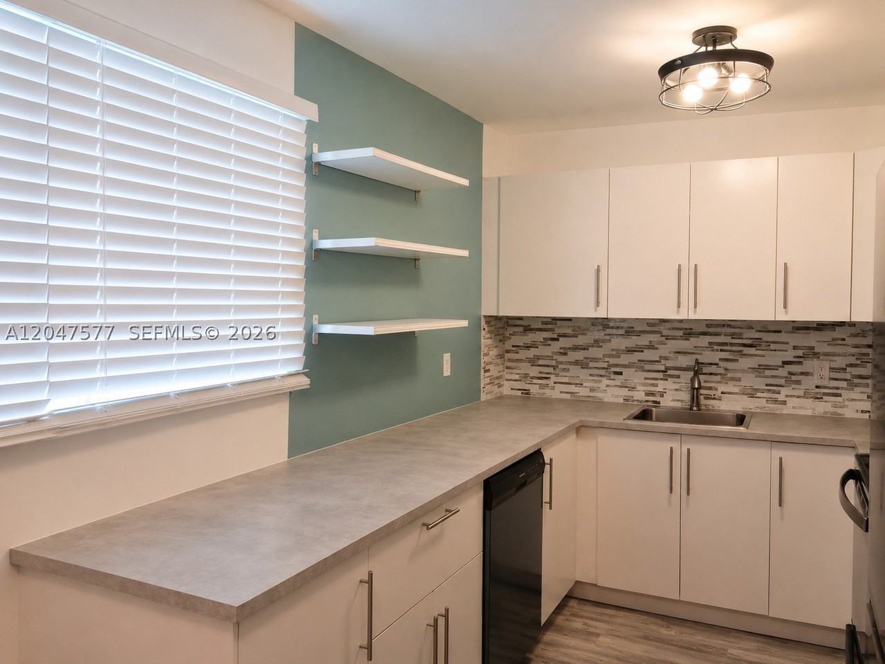 10961 Sw 222nd Ter - Photo 6 of 14
