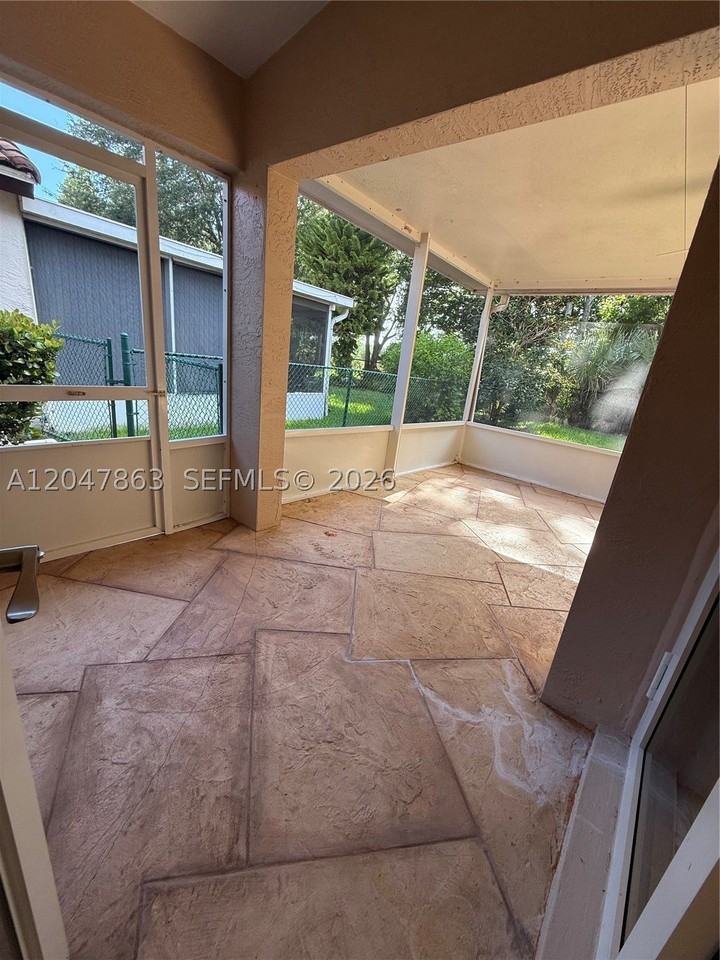 1713 Nw 208th Ter #1713 - Photo 7 of 16