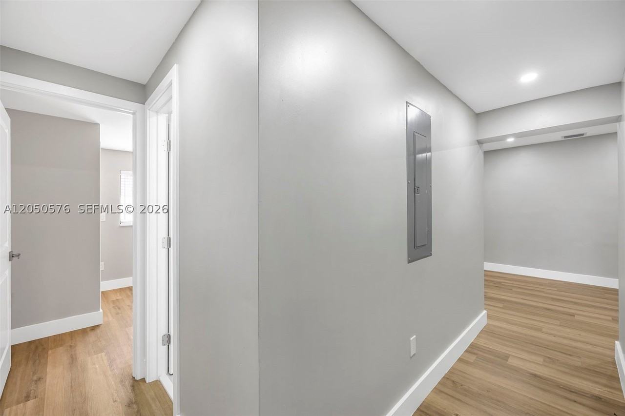 3481 Sw 87th Ct #REAR - Photo 4 of 16