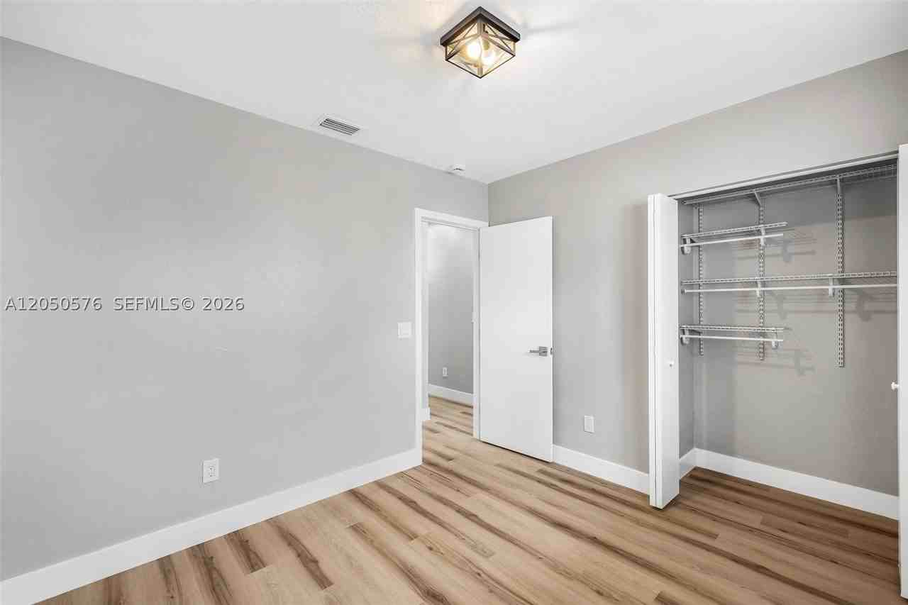 3481 Sw 87th Ct #REAR - Photo 5 of 16