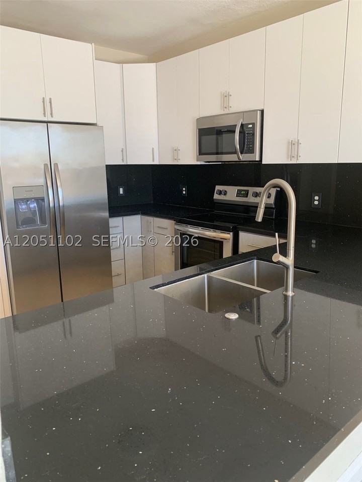 4124 Sw 159th Ave #11 - Photo 5 of 14