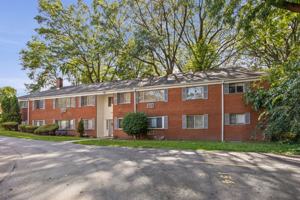 featured image of 146 Woodhill Dr