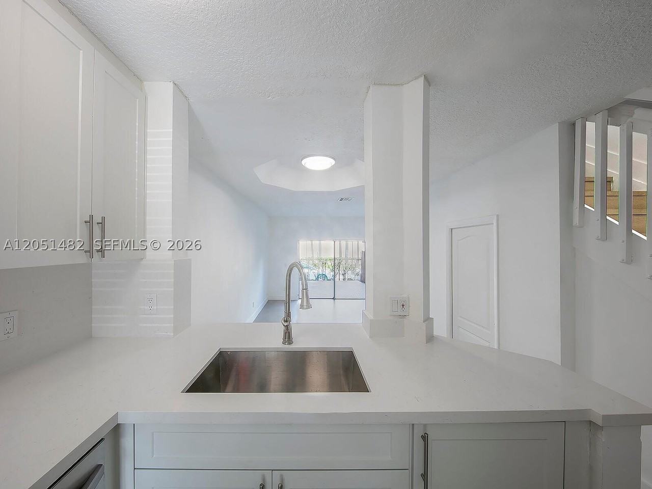 8260 Nw 10th St #6 - Photo 3 of 17