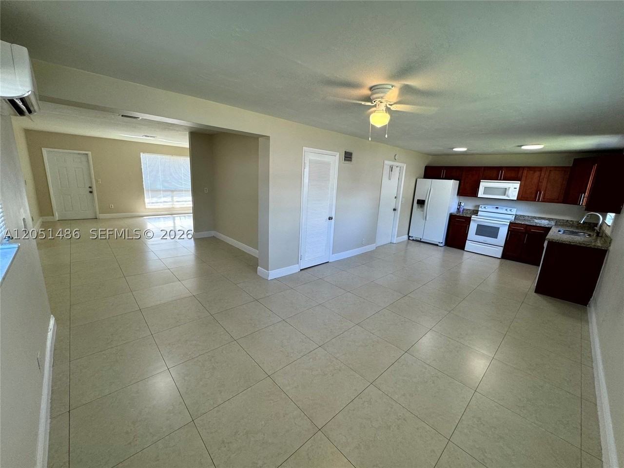 3421 Sw 32nd Ct - Photo 7 of 17