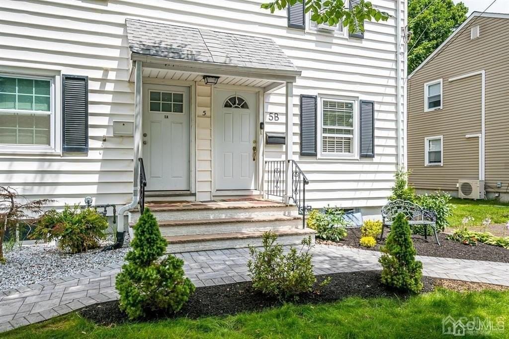 5 Mayfield Pl #B - Photo 2 of 20