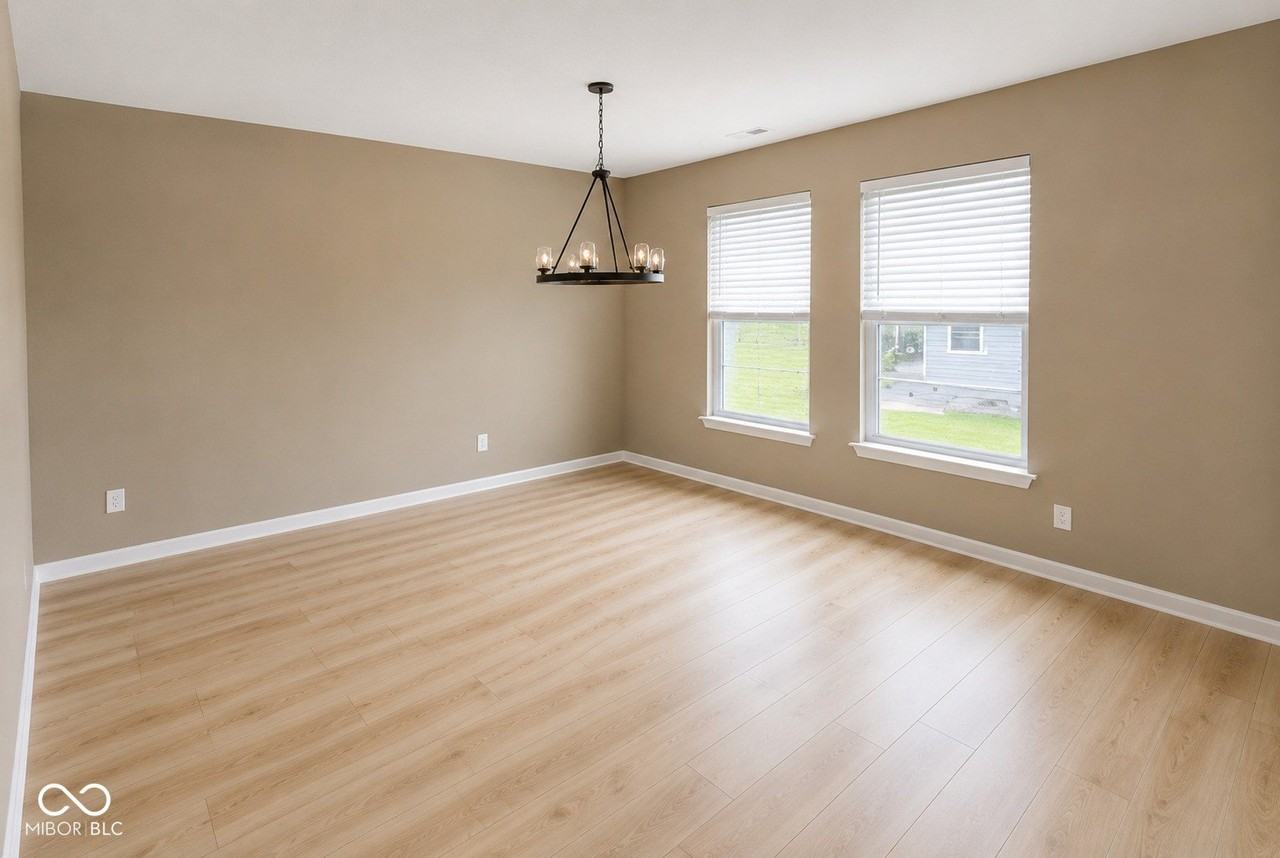 6245 Emerald Lake Ct - Photo 3 of 11