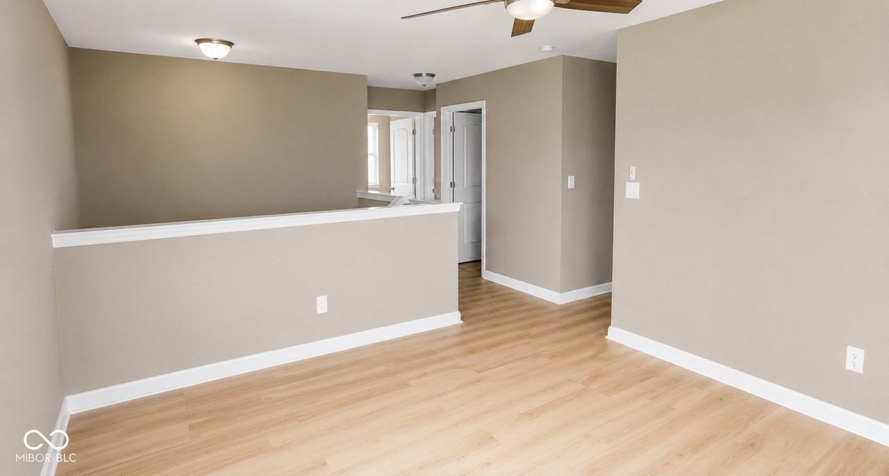 6245 Emerald Lake Ct - Photo 6 of 11